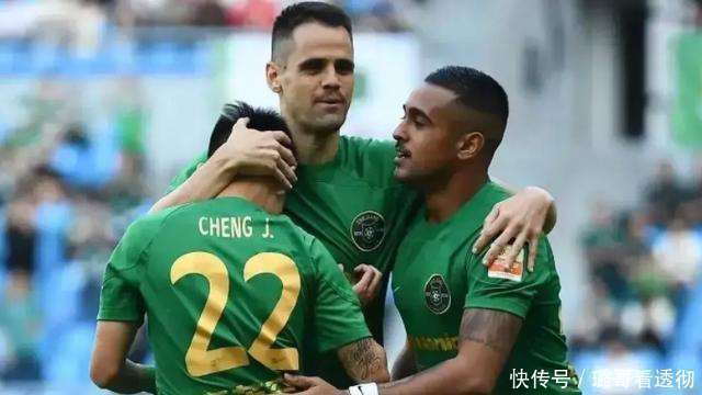 爱游戏下载-DWG引发争议!,Uzi官方宣布出色发挥新规引发球迷热议(uzi最新)